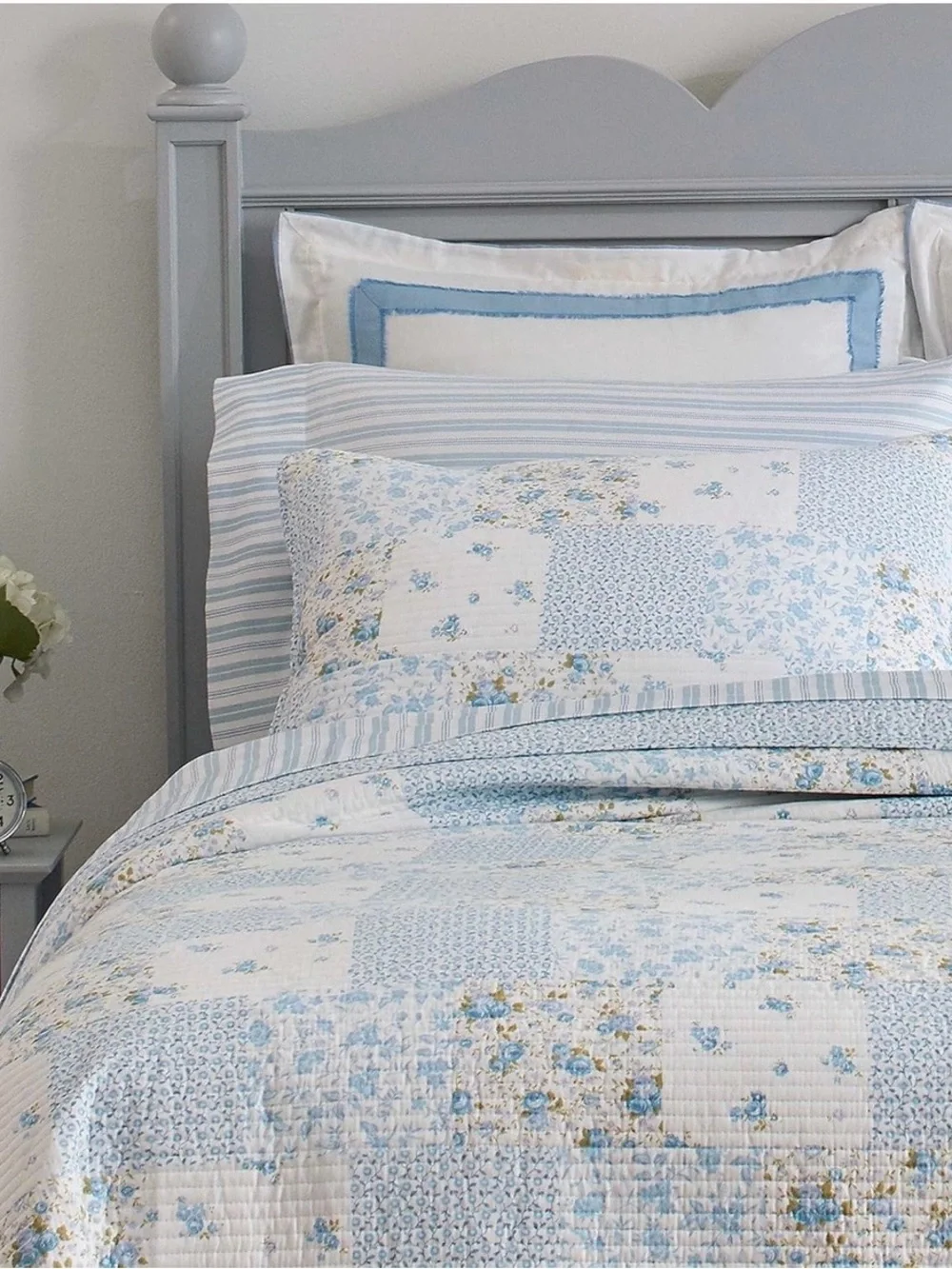 Laura Ashley Light Blue Floral Patchwork Quilt Set - Classic Home Bedding Queen